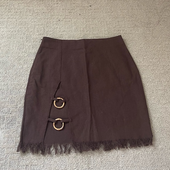 Brown skirt - Picture 3 of 3